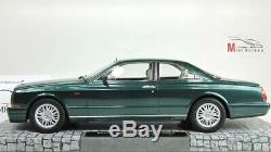 Scale model car 118 Bentley Continental, 1996 (Green metallic)