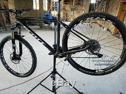 Scott Scale 710 Carbon Limited Edition Nino Schurter World Cup was £4200 new