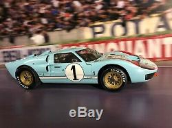 Stunning 1966 Ford GT40 Mark II, #1 car 110 scale model by Exoto