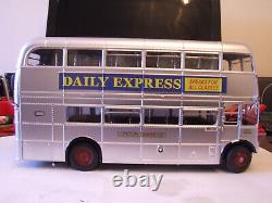 SunStar 1/24 Scale 2903 Routemaster RM664 WLT 664'Silver Lady
