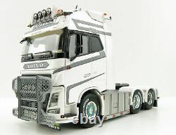 WSI 01-2924 Volvo FH4 Globetrotter XL 6x2 Tag Axle Lutra Scale 150