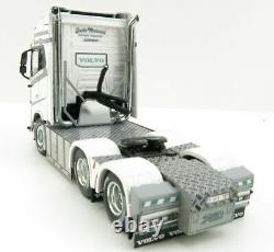 WSI 01-2924 Volvo FH4 Globetrotter XL 6x2 Tag Axle Lutra Scale 150