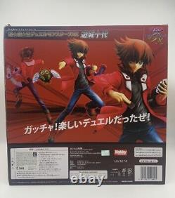 Yu-Gi-Oh! Duel Monsters GX Juudai Yuuki Jaden Yuki 1/7Scale Figure AMAKUNI